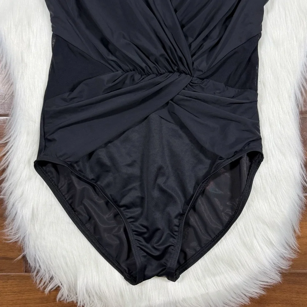 Miraclesuit Women's Size 12 / 14 ?‎ Black Palma Deep V One Piece Swimsuit